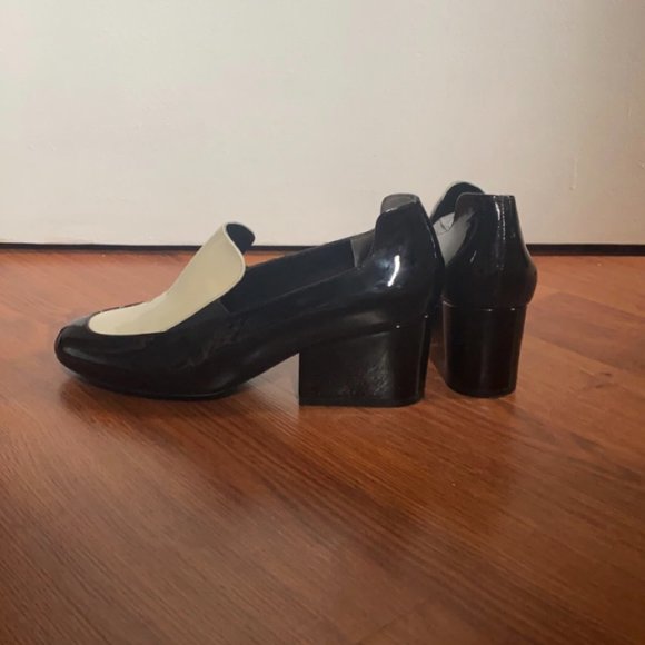 Robert Clergerie black/ivory patent leather heels - Picture 3 of 6